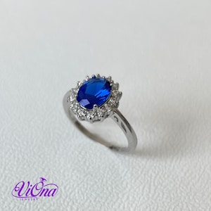 925 Sterling Silver Ring with Sapphire Blue Synth Stone, Stamped image 4