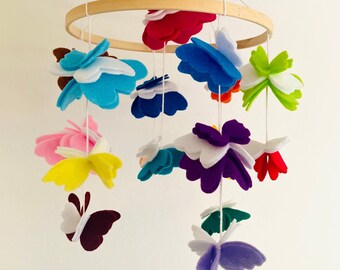 Baby Mobile Schmetterling Bunt