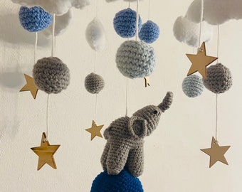 Babymobiel olifant gehaakt blauw