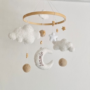 Personalisierte Boucle Baby Mobile Wolken Weiß/Beige Bild 3