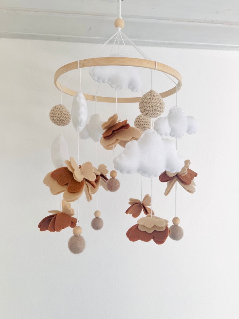 Baby Mobile Schmetterling Creme/Beige Bild 1