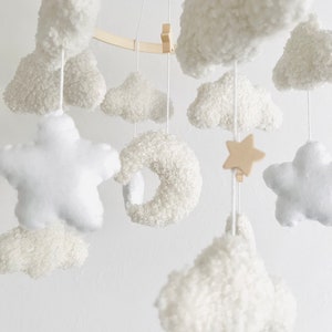 Baby Mobile Wolken Boucle/Teddystoff Ecru/Weiß Bild 5