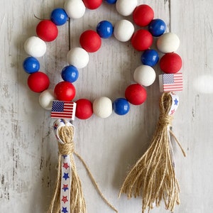 Fourth of July beaded garland, Fourth of July Wood beads, Independence Day beaded garland, Fourth of July decor