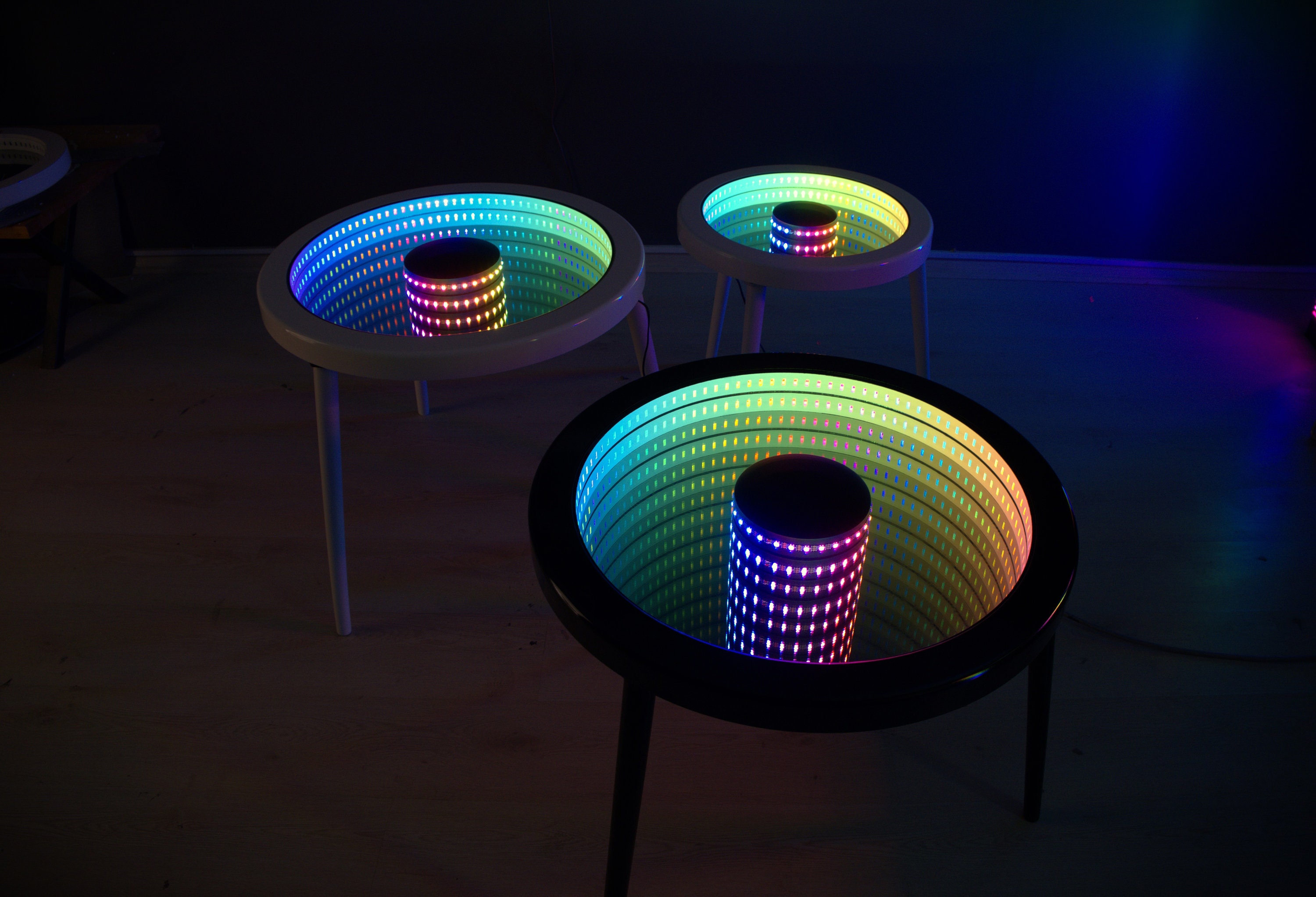 Infinity mirror coffee 2024 table for sale