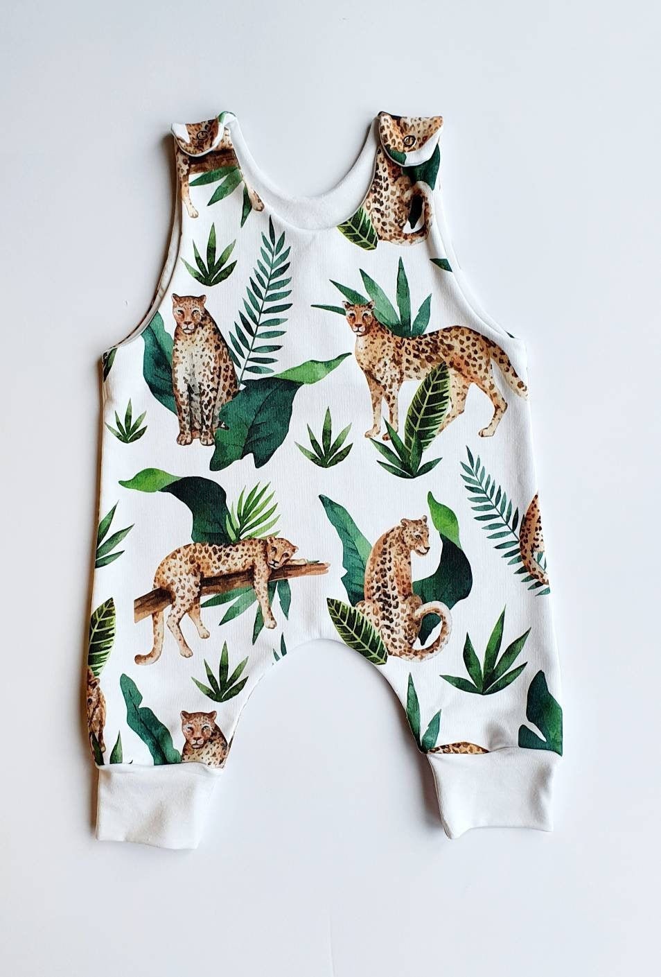 what is a romper shorts called in spain