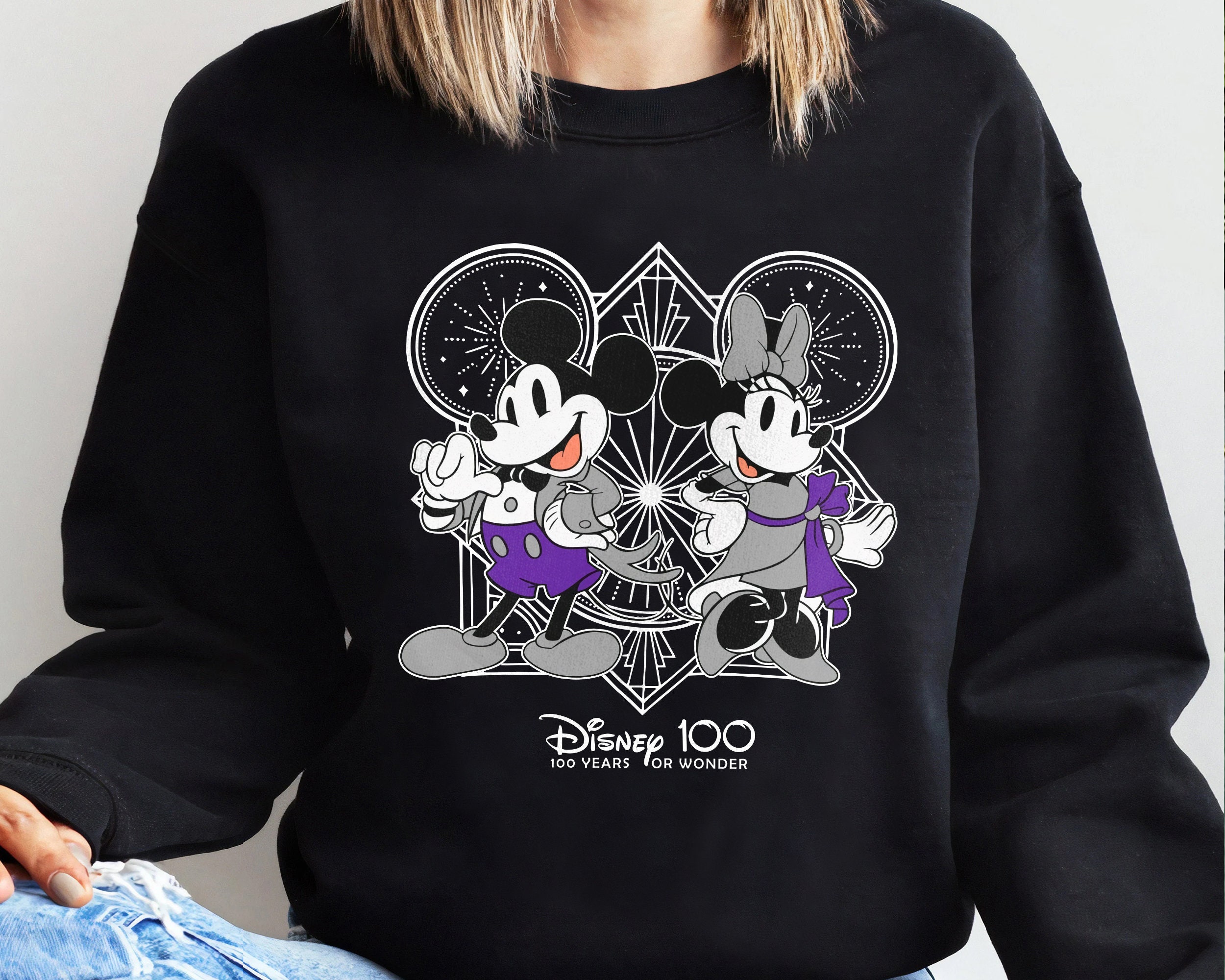 vintage mickey mouse sweatshirt Walt Disney world Pullover Gray Adult Med  USA!