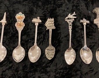 Vintage Lot of 40 Collectible Spoons Circa 60s-80s Large Instant Collection Travel /& More Unique Souvenir Gifts Worldwide Cities Countries