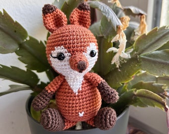 Süßer Fuchs Amigurumi handgemacht