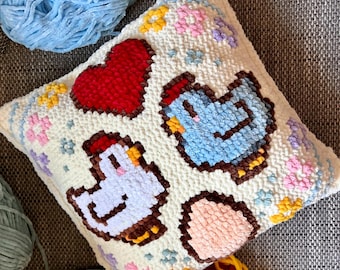 Hühnchen in Love Dekokissen gehäkelt