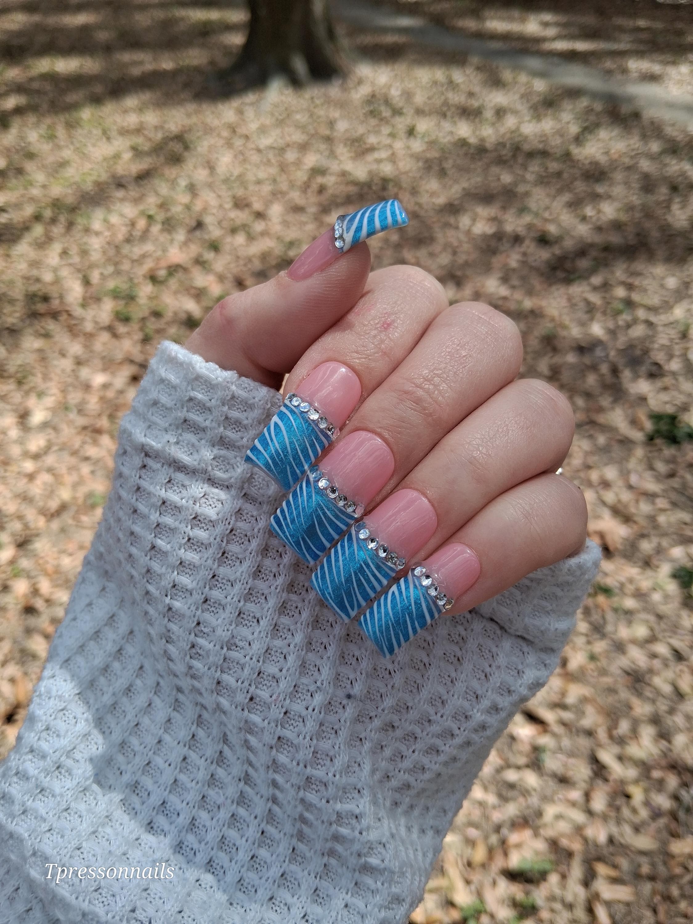 XL/XXL/3XL/duck/read item description! Y2k/blue/white/pink/y2kfrench tip/rhinestones/zebra print/trendy nails/press on nails/read FAQ area!