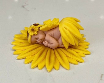 Baby shower cake topper/ Fondant baby sunflower cake topper/ baby cake topper/ baptism cake topper/ fondant sleeping baby topper
