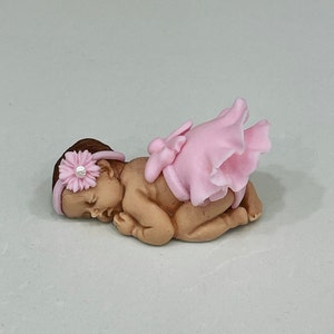 Fondant baby cake topper/baby girl cake topper/baby shower cake topper/baby figurine/sleeping baby topper/favors/baptism cake topper/