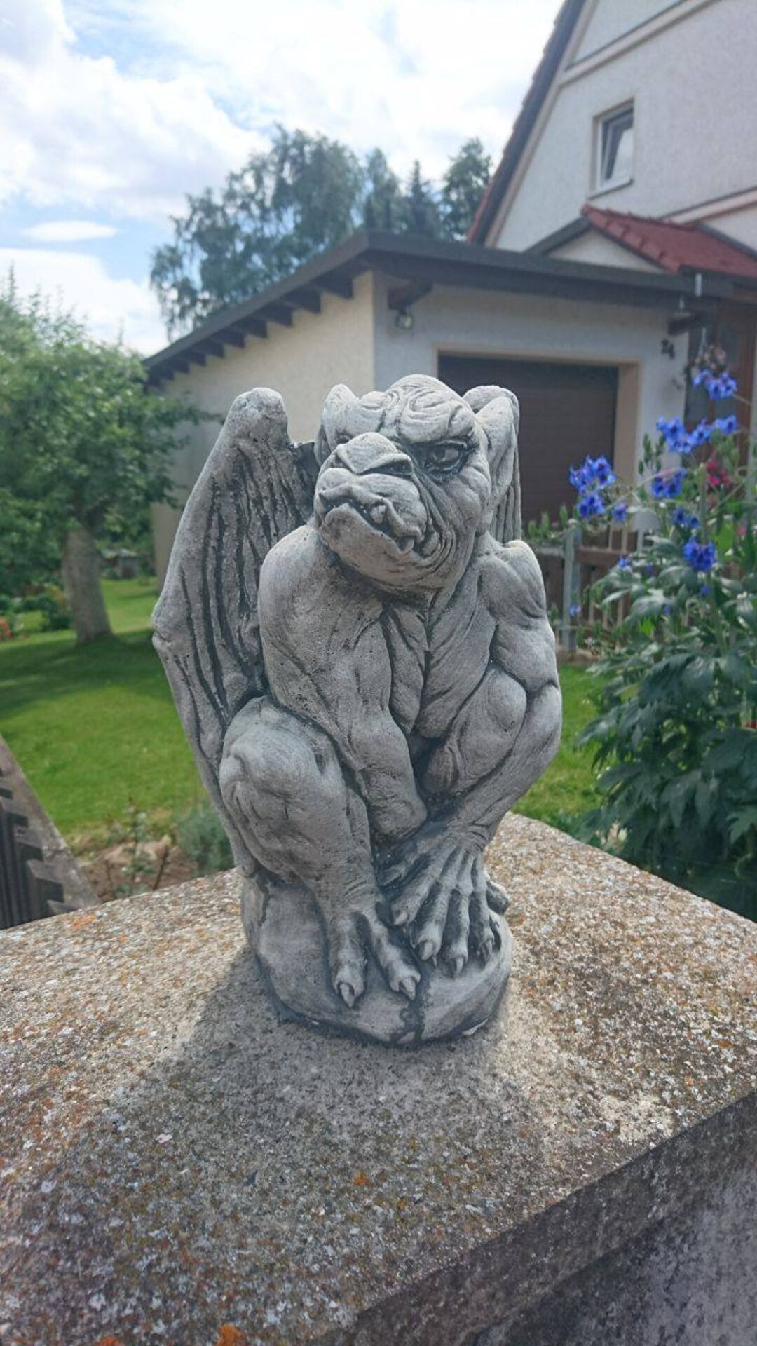 Fensterhocker-Skulptur 'Gargoyle' Aus Steinguss – 28 Cm Hoch, 29 Kg, Wetterfest Für Garten & Terrasse