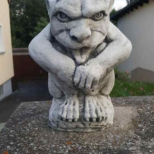 Steinfigur Gargoyle Mauerhocker Garten Figur Deko  Massiv Gartenfigur Dekofigur