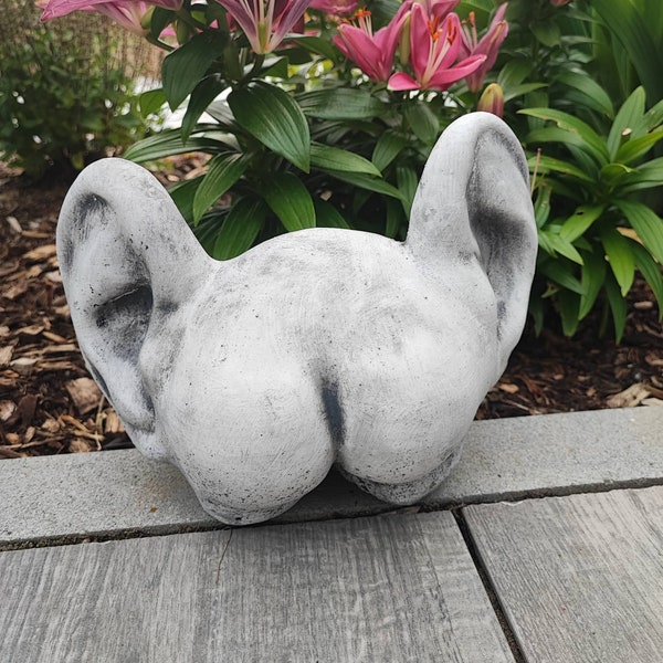 Steinfigur Gartenfigur Arsch mit Ohr
