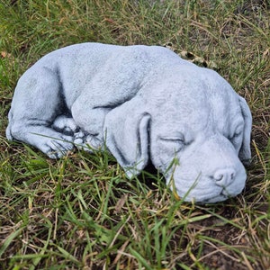 Steinfigur Hund Gartenfigur massive Figur