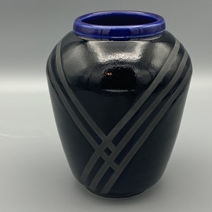 Ceramic Vase Black Vase Striped Vase Pottery Vase 画像 1
