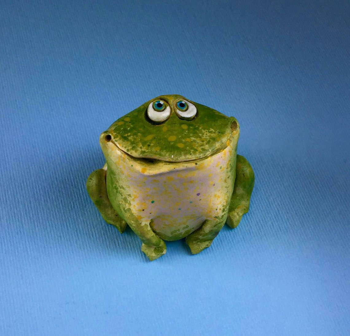 Green ceramic frog. Frog collection figurine. Etsy