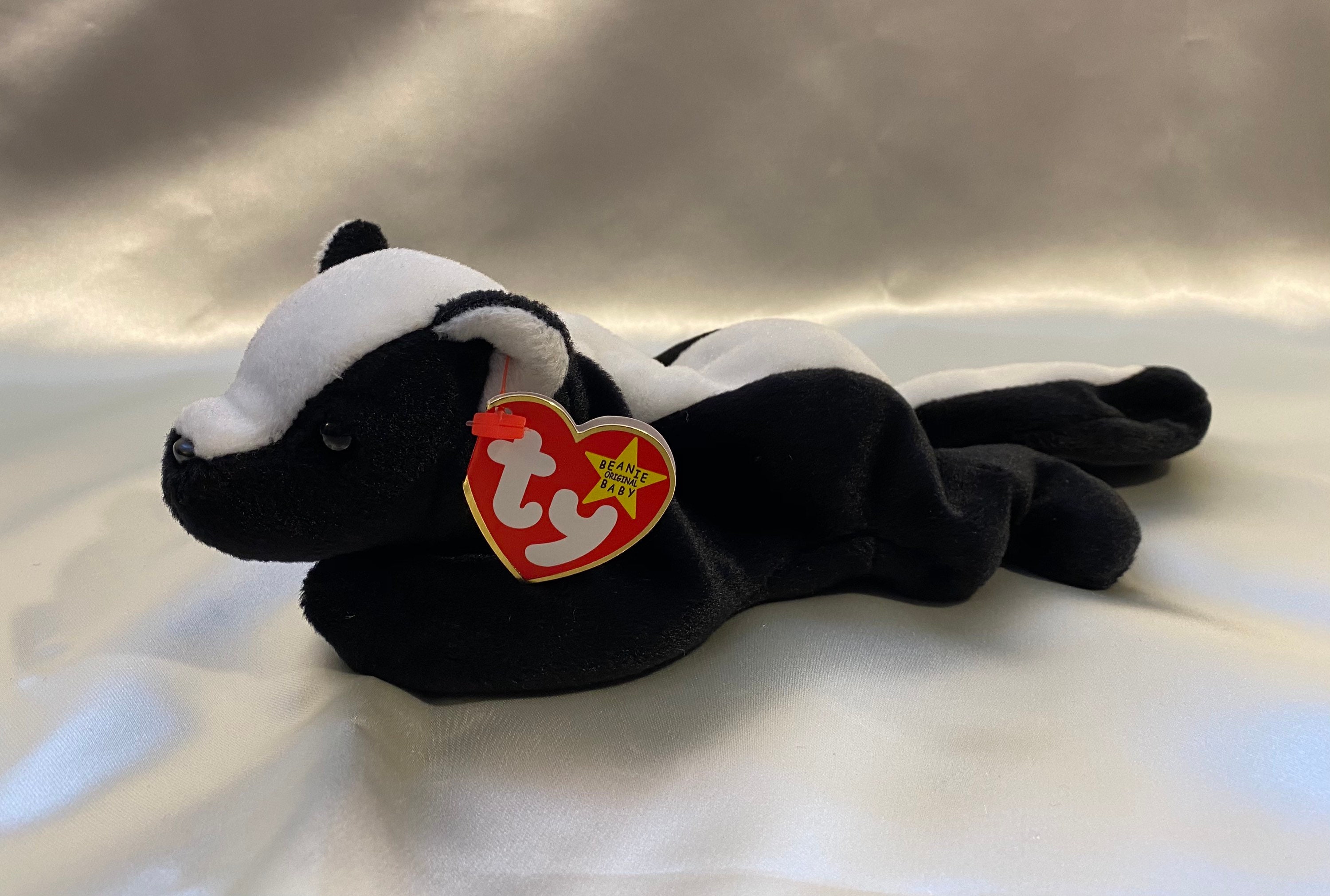 Stinky 1995 Ty Beanie Baby Rare Original Skunk Plush Toy Etsy