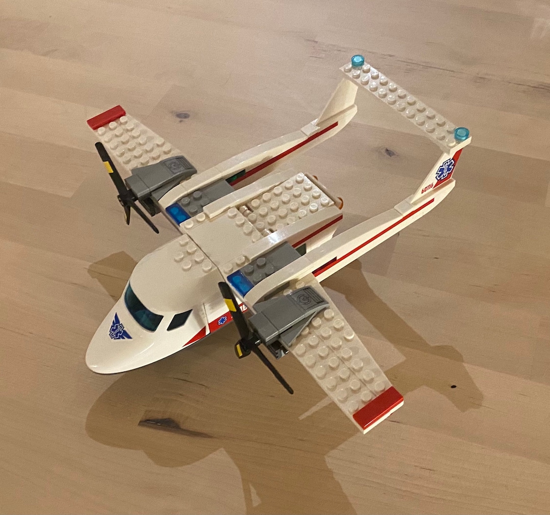 LEGO Ambulance Plane set 60116 1 Lego City Hospital Authentic Near Complete Lego City Set Etsy Israel