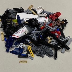 LEGO® Bionicle and Technic Pieces - Clean 100% Authentic 1/2 Pound Assorted Bionicle/Technic Parts and Pieces (Sorted)