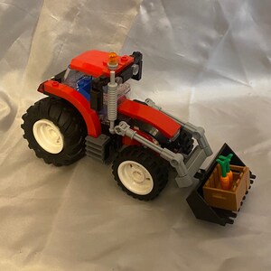 LEGO Ville 60287Tractor