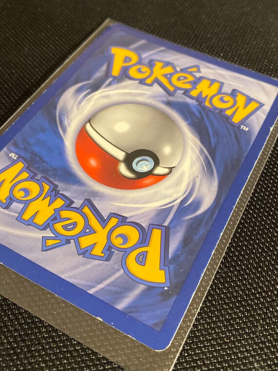 Light Arcanine - Pokémon - Neo Destiny 12/105 - Authentic