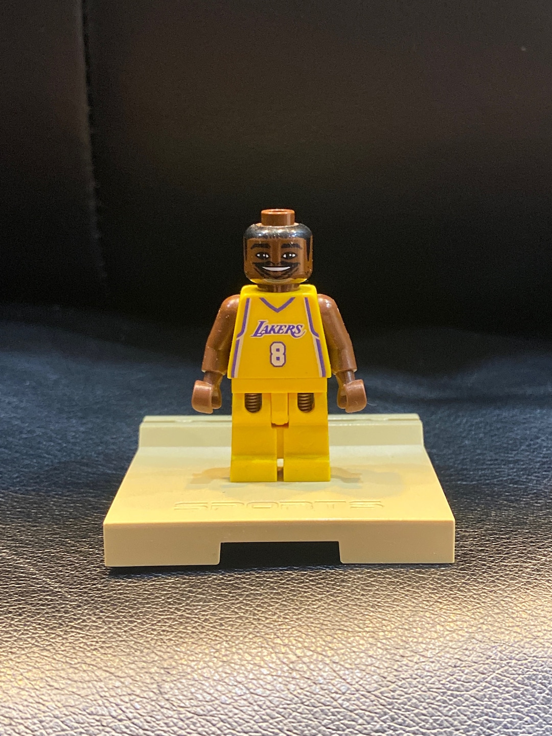 LEGO コービー・ブライアント ミニフィギュア (nba001) - LEGO