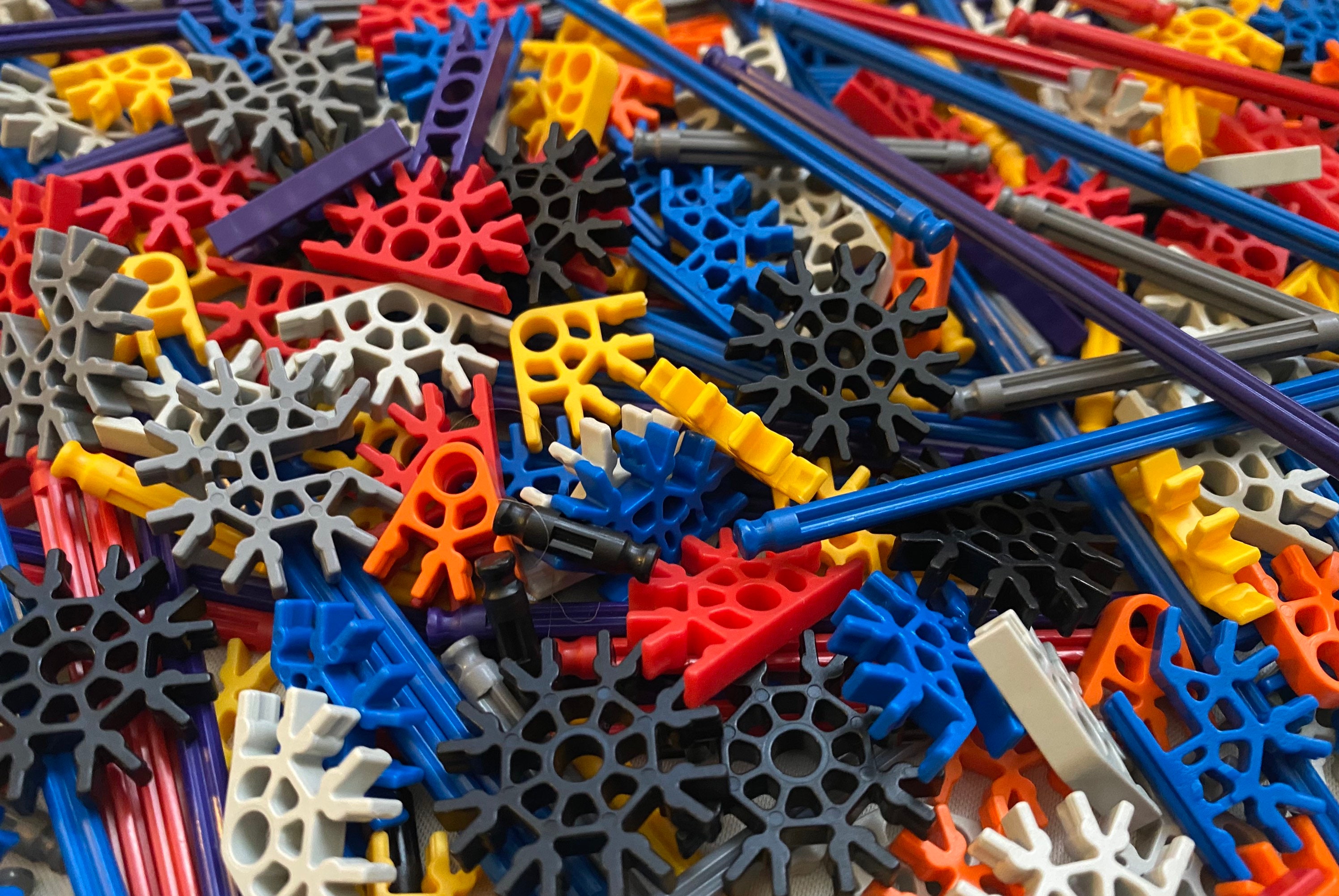 KNEX® Micro Pieces Lot - 85+ Clean, 100% Authentic Assorted Rods