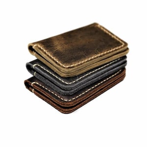 Tarjetero de cuero hecho a mano para hombre: billetera delgada plegable de estilo vintage, marrón, marrón oscuro o negro: regalo perfecto para él