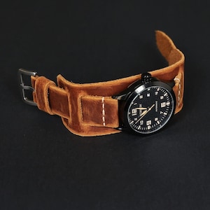 Handmade Distressed Leather Bund Watch Strap: Vintage Style Cuff