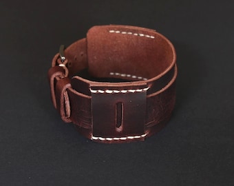 Handmade Brown Leather Cuff Bracelet: Italian Badalassi, Aviator Style