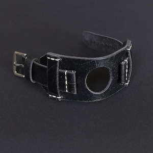 Handmade Leather Bund Watch Strap: Vintage Black Cuff, 18-26mm