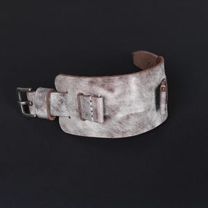 Handmade Leather Bund Watch Strap: Waxed Brown Cuff, 18-24mm