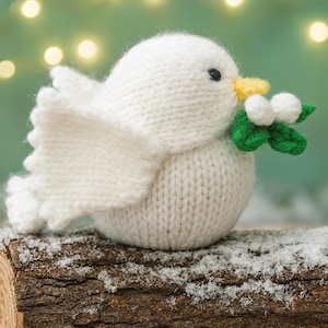 Turtle Dove & Mistletoe Chocolate Orange Cover Christmas PDF Knitting Pattern DK 8ply Festive Food Cozy Home Decoration Easy Knit Download