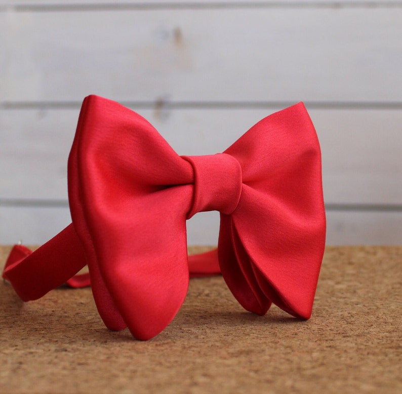 Bright Red Oversized Butterfly Bow Tie / Bright Red Satin Big Bow Tie / Groomsmen Bow Ties / Wedding Bow Tie zdjęcie 1
