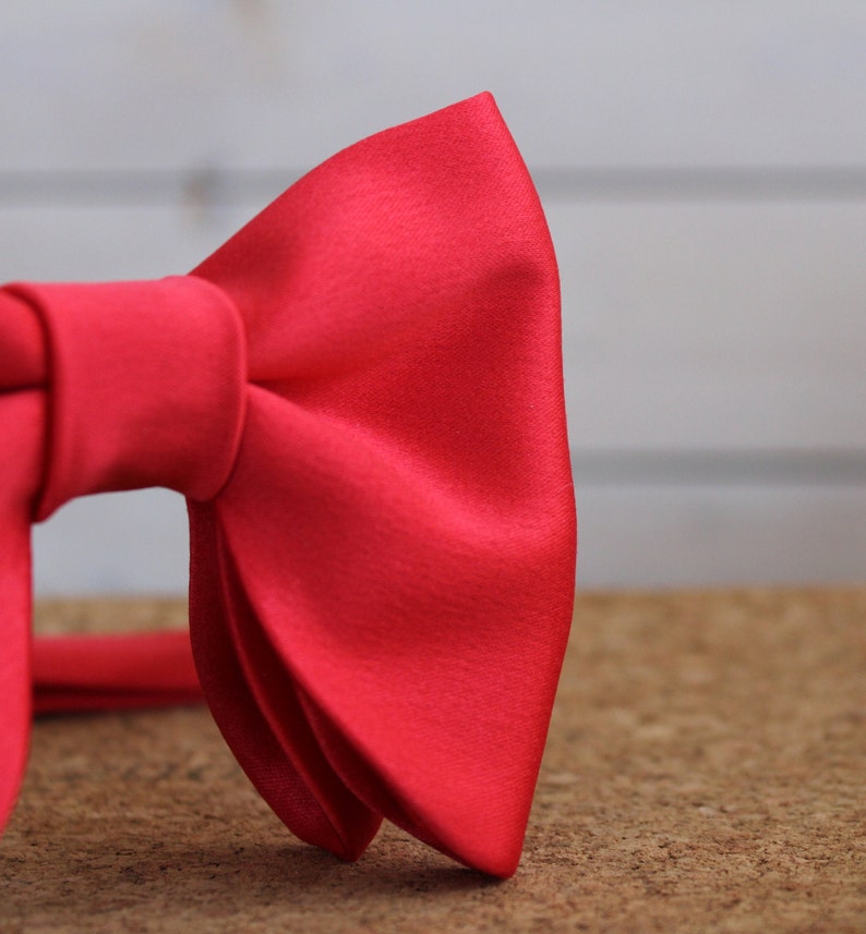 Bright Red Oversized Butterfly Bow Tie / Bright Red Satin Big Bow Tie / Groomsmen Bow Ties / Wedding Bow Tie