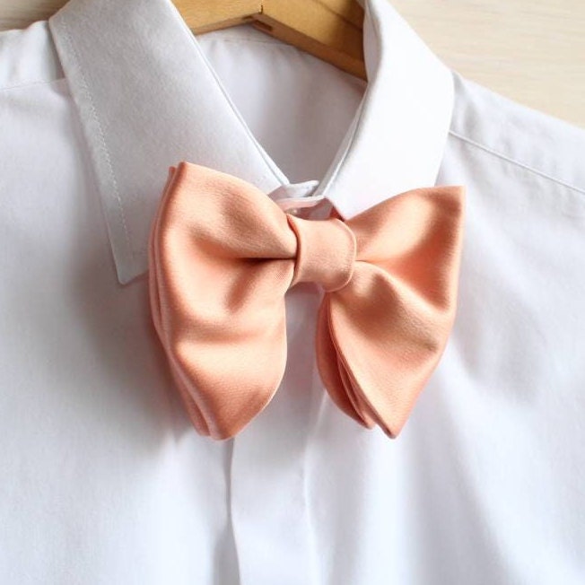 Oversized Peach Satin Bow tie Peach Fuzz Pre tied Bow tie Man's Peach Bowtie Wedding Bowtie
