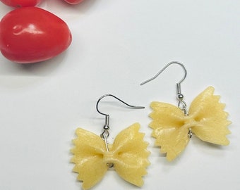 Boucles d'oreilles italiennes Pâtes faites à la main Cadeau végétalien pendantes Boucles d'oreilles Farfalle Cadeau recyclé pour les amateurs d'italien Boucles d'oreilles pour pâtes