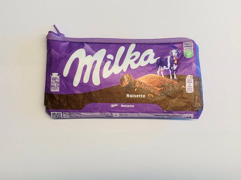 Geldbörse aus recycelter CHOCOLATE MILKA Tasche Handgemachtes umweltfreundliches Geschenk Stifteetui oder Kosmetiktasche Bild 7