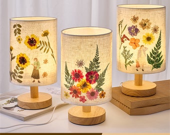 DIY gepresste Blumen-Nachttischlampen, Blumen-Tischlampe, handgemachte Blumen- und Graslampe, Nachtlicht aus Holz, personalisierte Blumenlampe, USB-Stecker