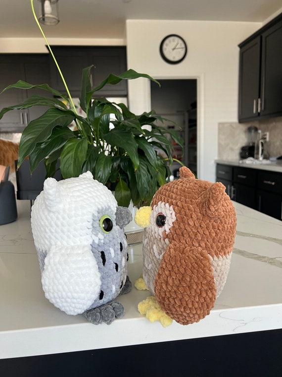 かぎ針編みのフクロウのパターン LOW SEW フクロウ 鳥 ぬいぐるみ 編み