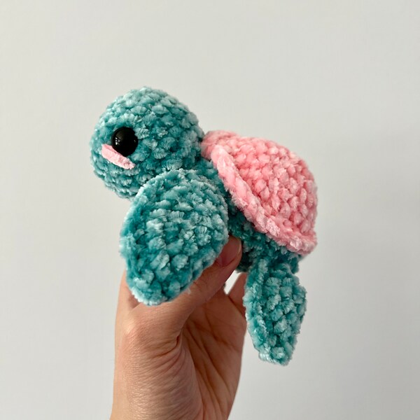 Crochê Mini Tartaruga Plushie Amigurumi Bicho de pelúcia de veludo customizável
