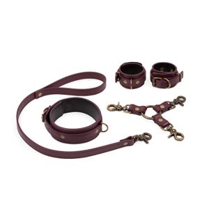 Handmade Premium Leather Collar, Leash & Handcuffs Set – 12 Leather Color Options – Nickel-Free Hardware – Adult Restraint Set