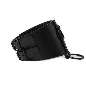 Handmade Black leather custom posture collar for man and woman (792 color variations, nicklel-free fitting)