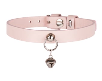 Collare girocollo discreto e personalizzato per il giorno pubblico in pelle rosa chiaro fatto a mano con campanello (121 varianti di colore, UN PREZZO per tutte le TAGLIE)