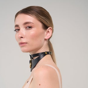 Handmade Black Leather custom sized collar Theros (nickel-free plated hardware, 528 color variations)