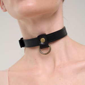 Handmade Black leather choker with D-ring (792 color variations nickelfree hardware ONE PRICE for all SIZES)