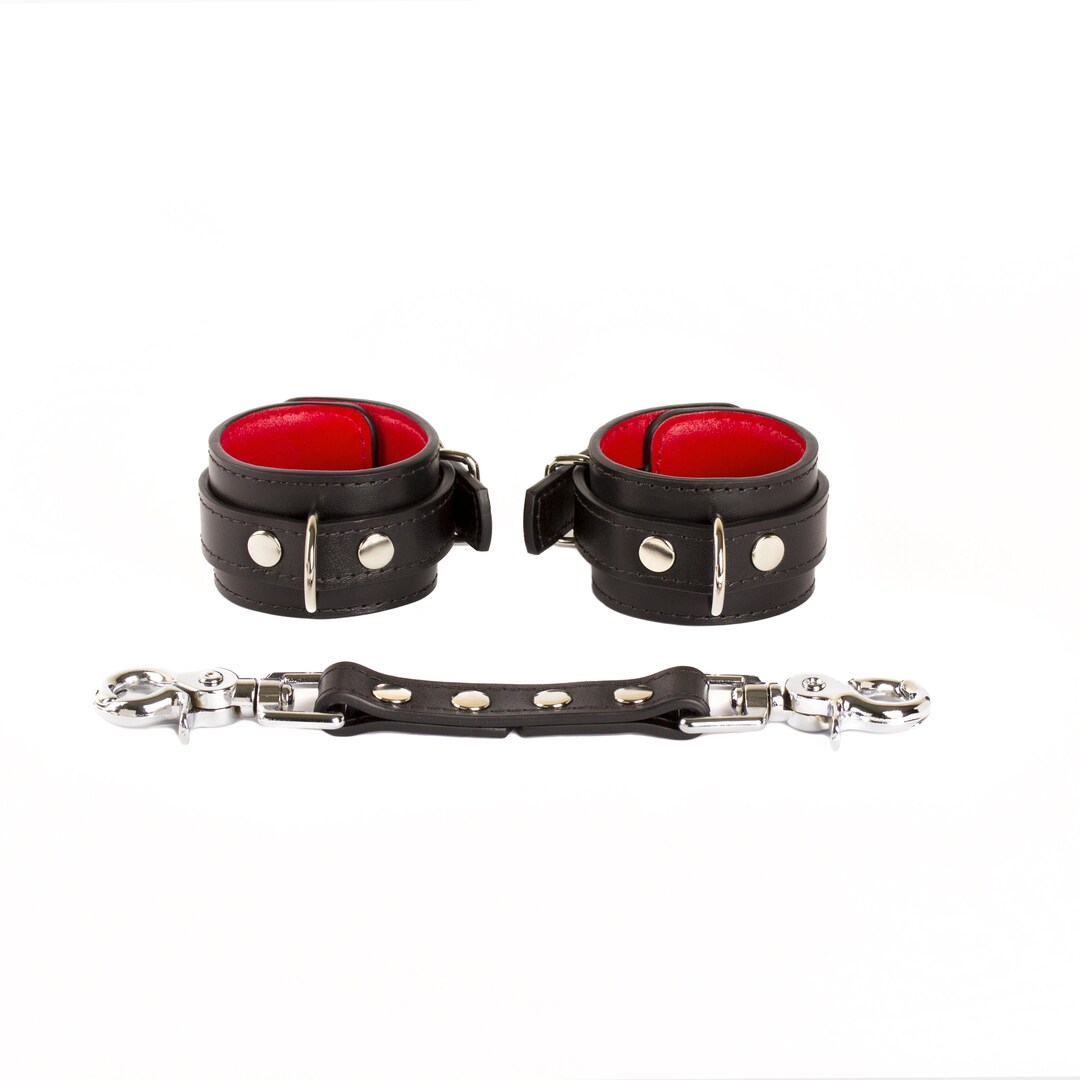 Custom Hand Restraints Custom BDSM Restraints Black-red Leather Handcuffs for Men & Women792 ...