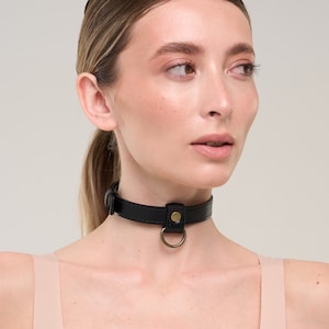Handmade Black leather choker with D-ring (792 color variations nickelfree hardware ONE PRICE for all SIZES)